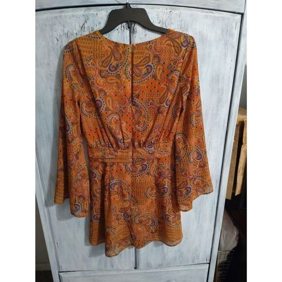 Jessica Simpson sheer Flared Sleeve boho Beachy Small NWT - Picture 5 of 8